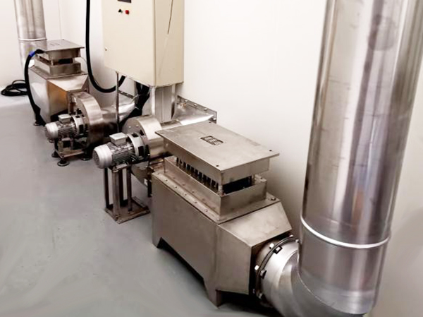 ��ů��ҵ������������ں淿����