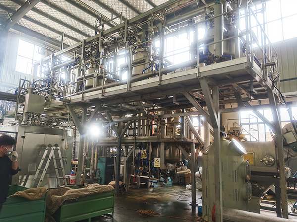 ������¯���ڷ�Ӧ������